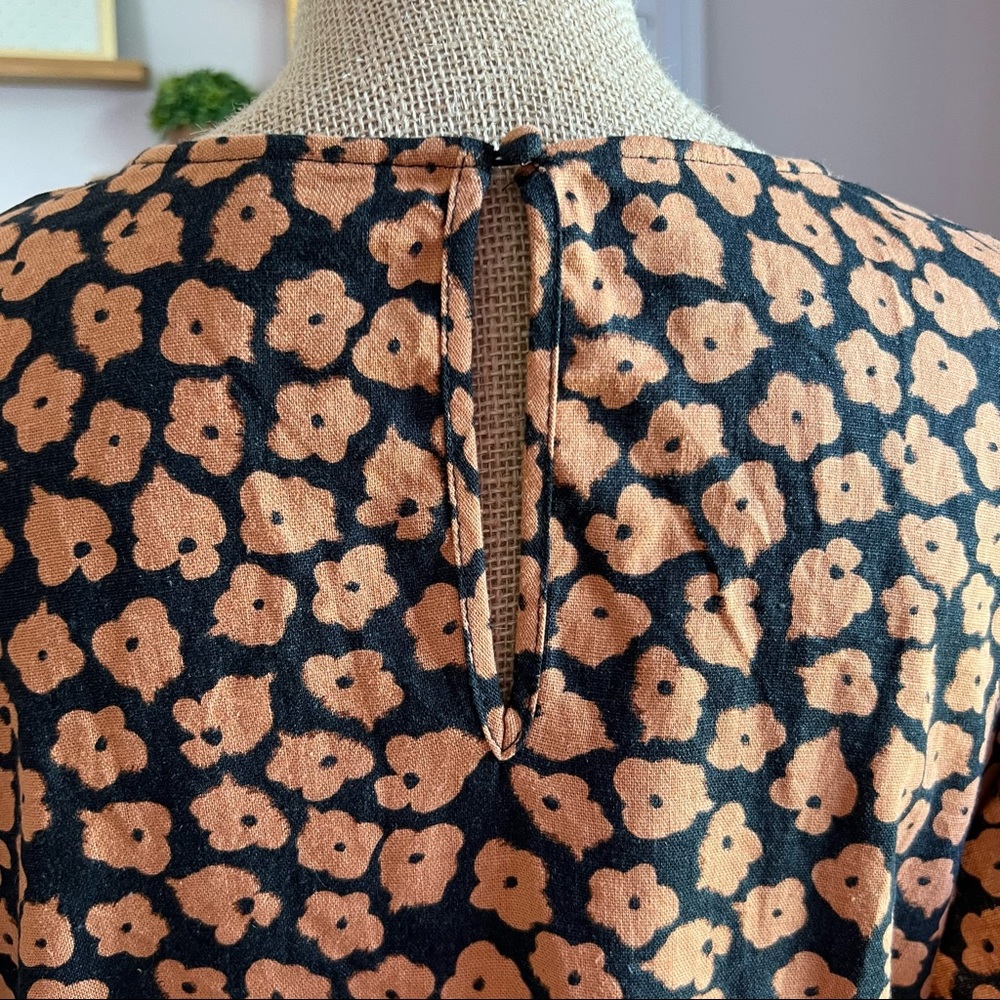 Linen Blend Ditzy Floral Leopard Print Ruffle Blouse - Picture 9 of 13